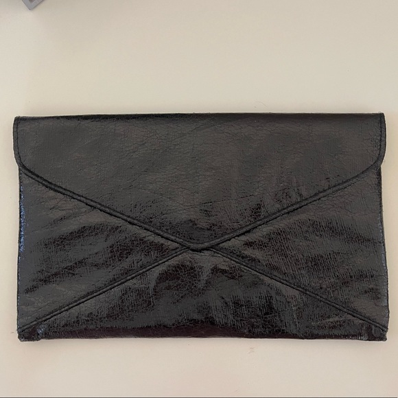 Expressions NYC Black Clutch - Picture 1 of 7